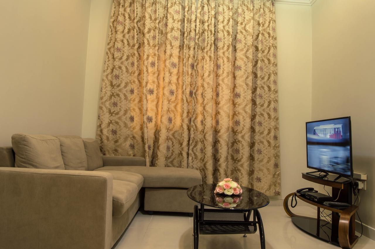 Wardah Hotel Apartments Σάρτζα Εξωτερικό φωτογραφία